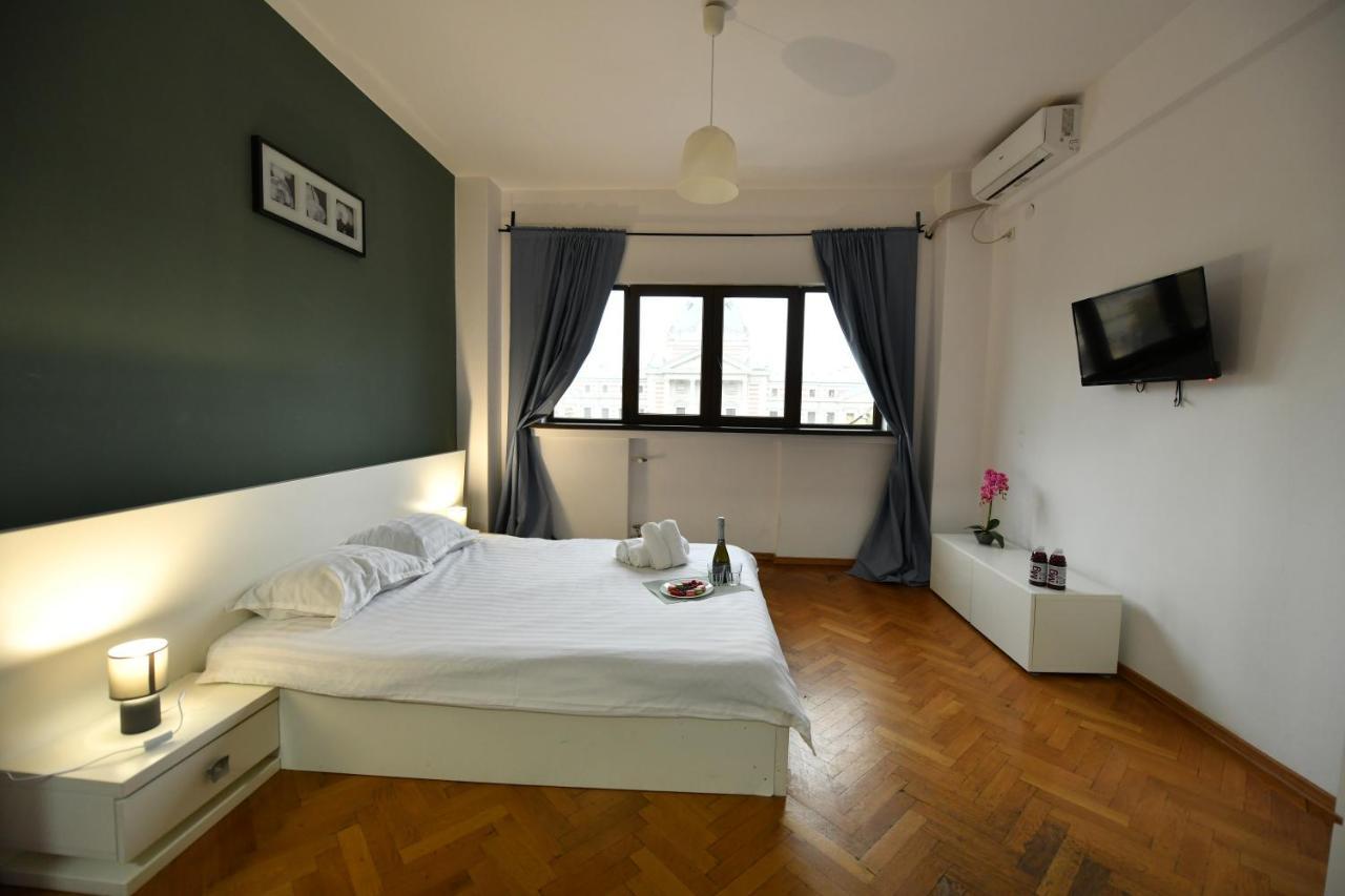 Great View, 2 Bdr Ap In Center Very Close To Old Town บูคาเรสต์ ภายนอก รูปภาพ
